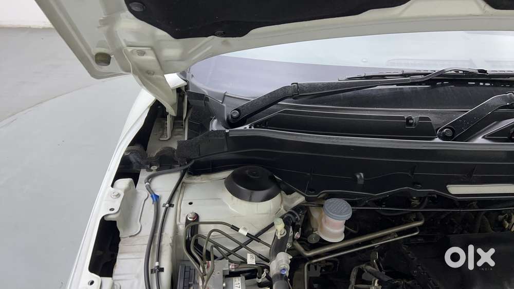 Maruti Suzuki Vitara Brezza 1.5 Lxi, 2025, Petrol