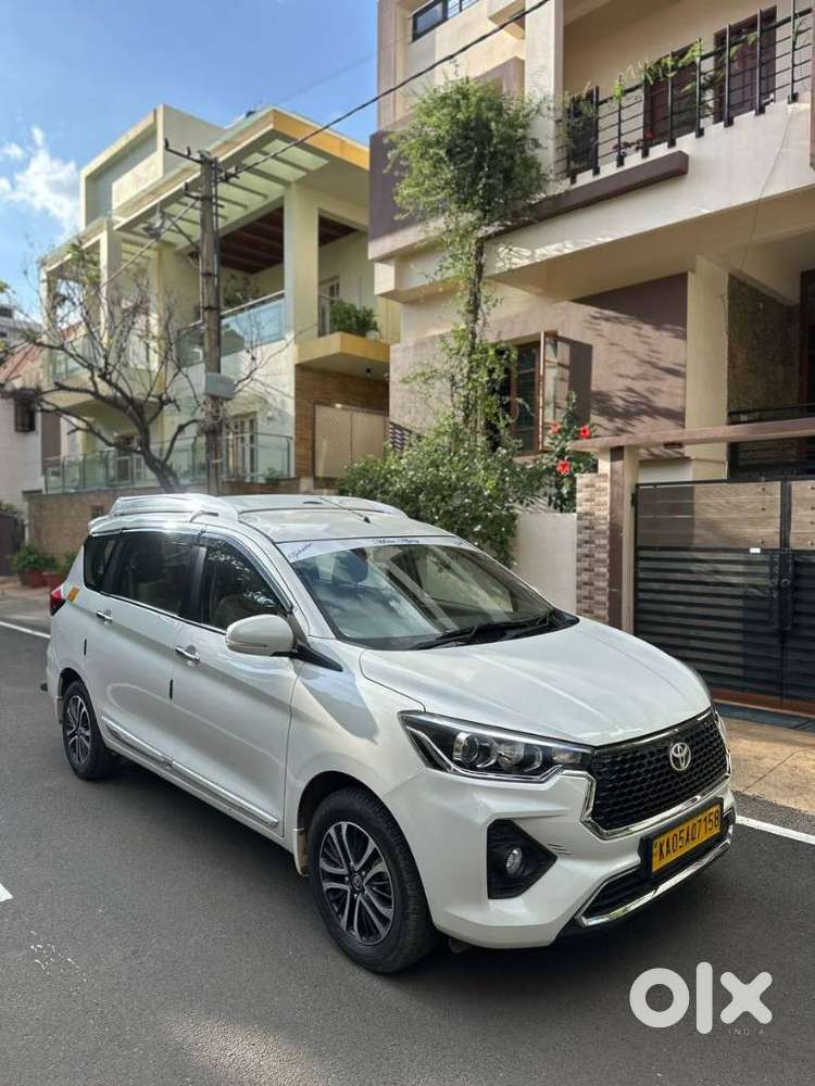Toyota Rumion V MT, 2025, Petrol