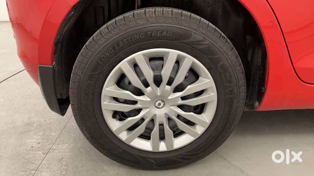 Maruti Suzuki Swift Vvt Vxi, 2017, Petrol