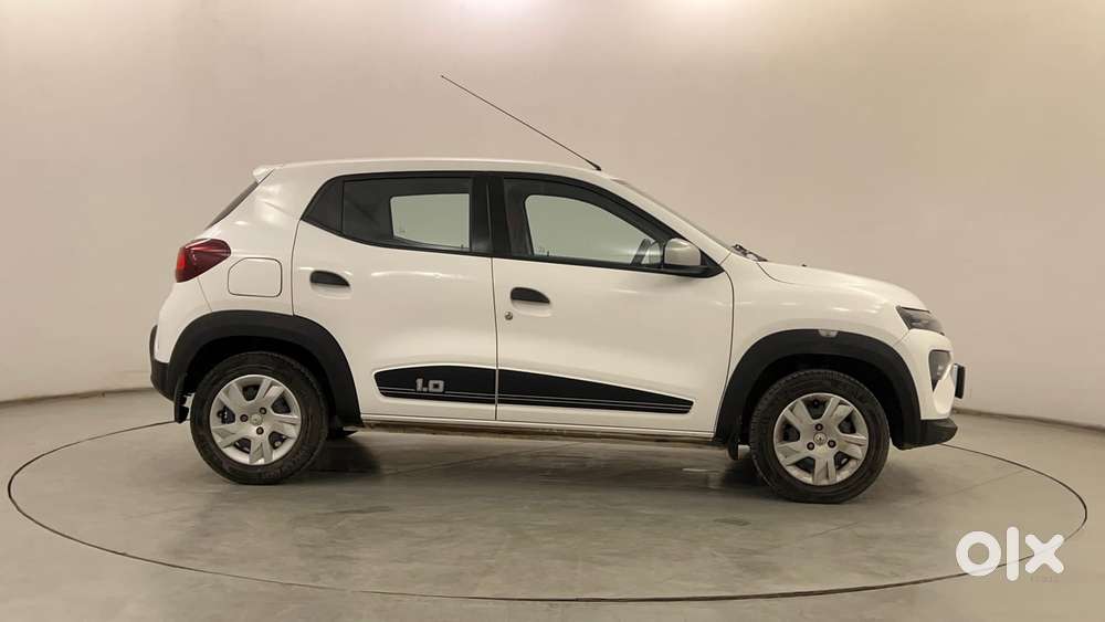 Renault Kwid 1.0 Rxt Amt, 2022, Petrol