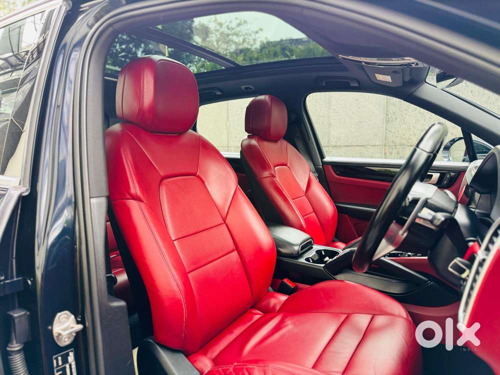 Porsche Cayenne Base, 2022, Petrol