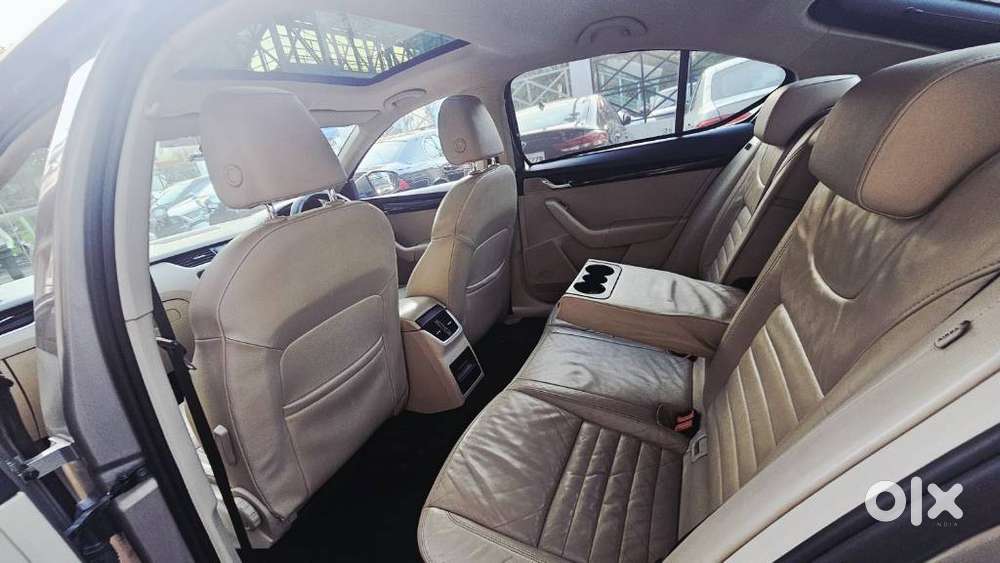 Skoda Octavia 2013-2017 Elegance 1.8 Tsi At, 2015, Petrol