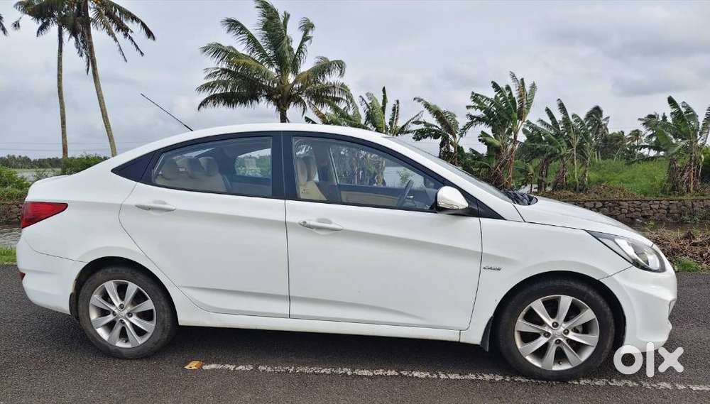 Hyundai Verna Fluidic 1.6 Crdi Sx, 2013, Diesel