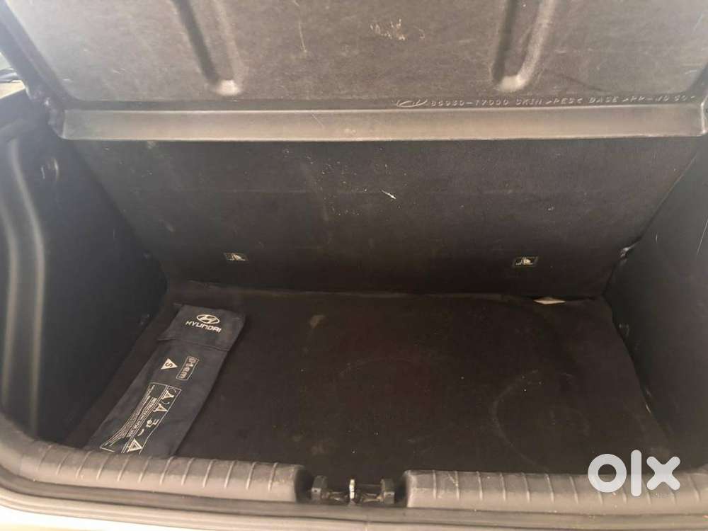 Hyundai I20 Sportz 1.2 Ivt - 2021 Model Year