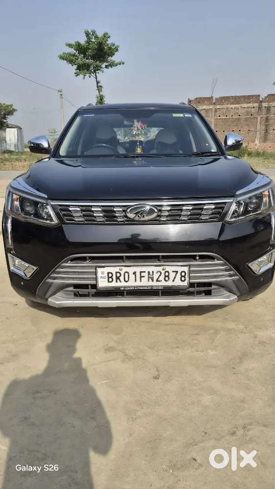 Xuv300 Top Modal Good And Wall Mantan And Sunroof Abhlable