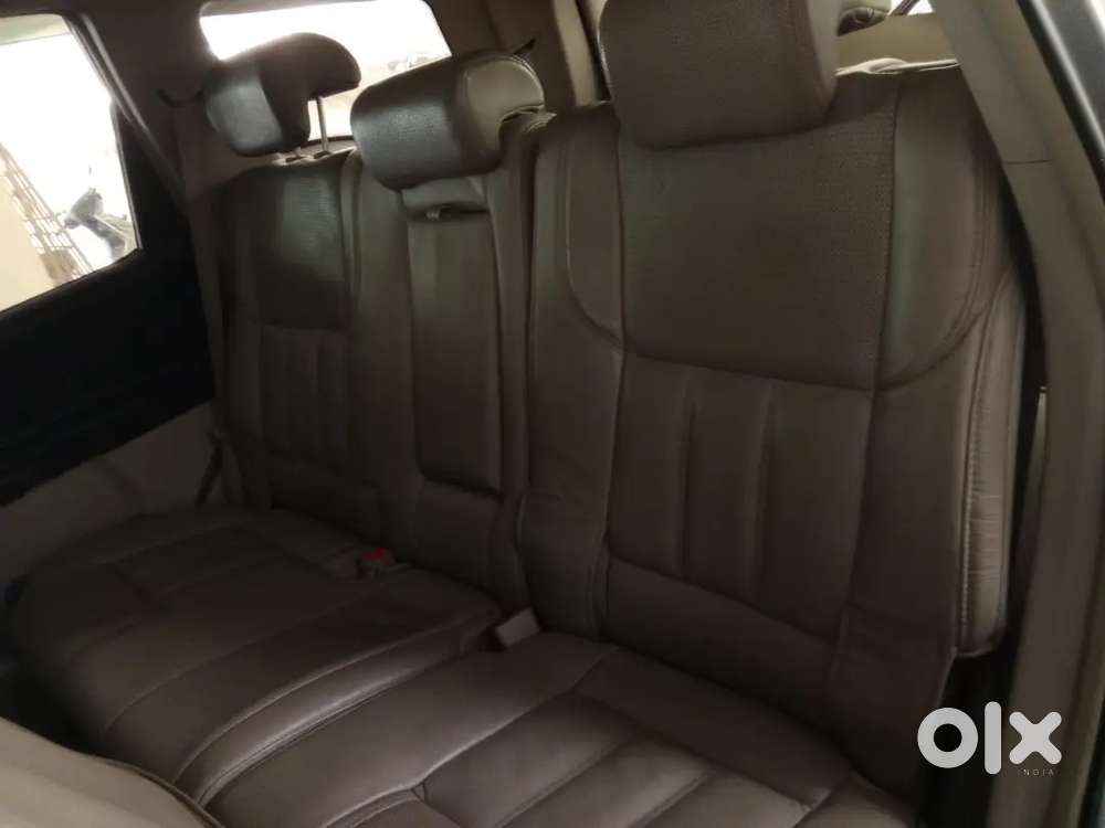 Mahindra Xuv500 2015 Diesel 117000 Km Driven, Well Maintained Car