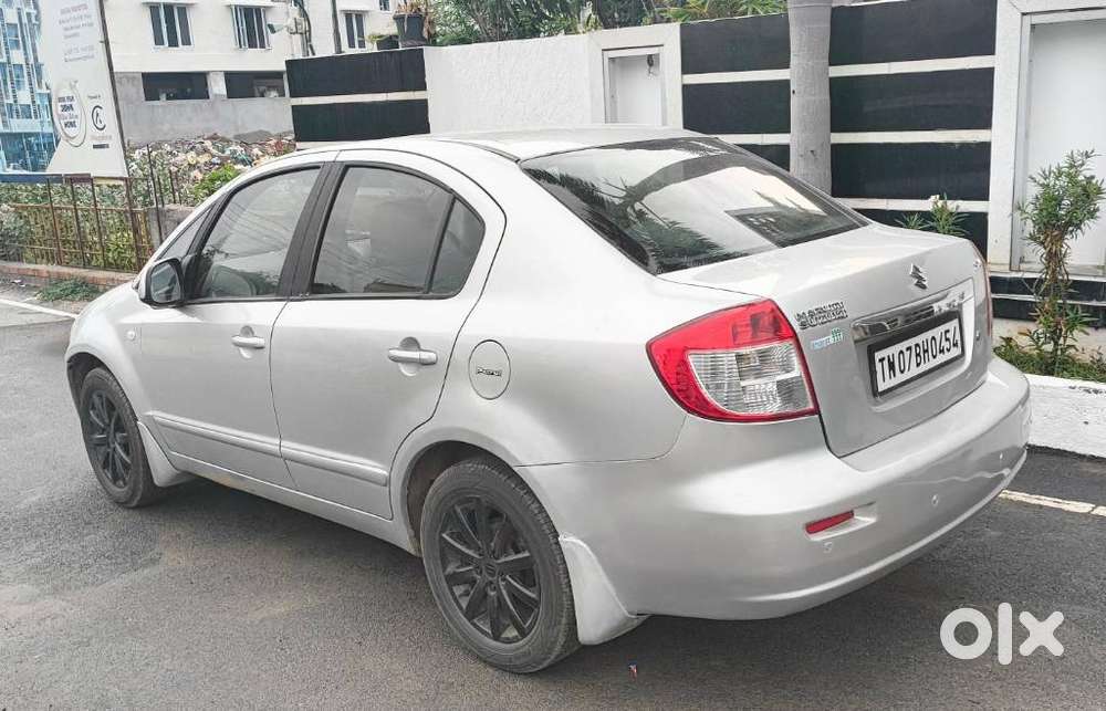 Maruti Suzuki Sx4 2007-2012 Zxi Mt Bsiv, 2010, Petrol