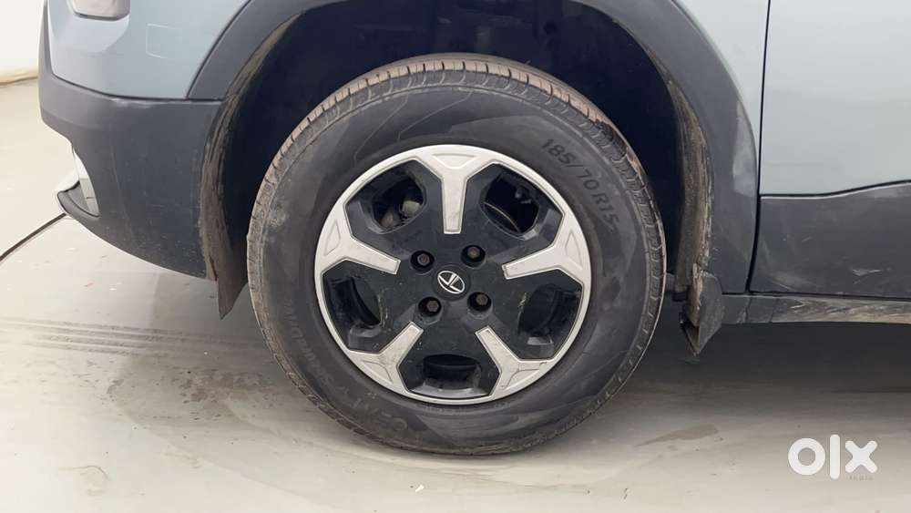 Tata Punch Accomplished, 2022, Petrol