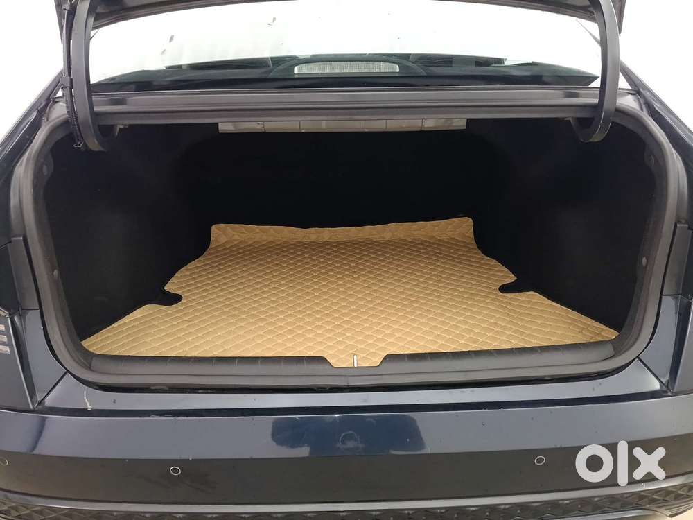 Hyundai Verna 1.5 Sx Turbo Petrol Mt, 2023, Petrol