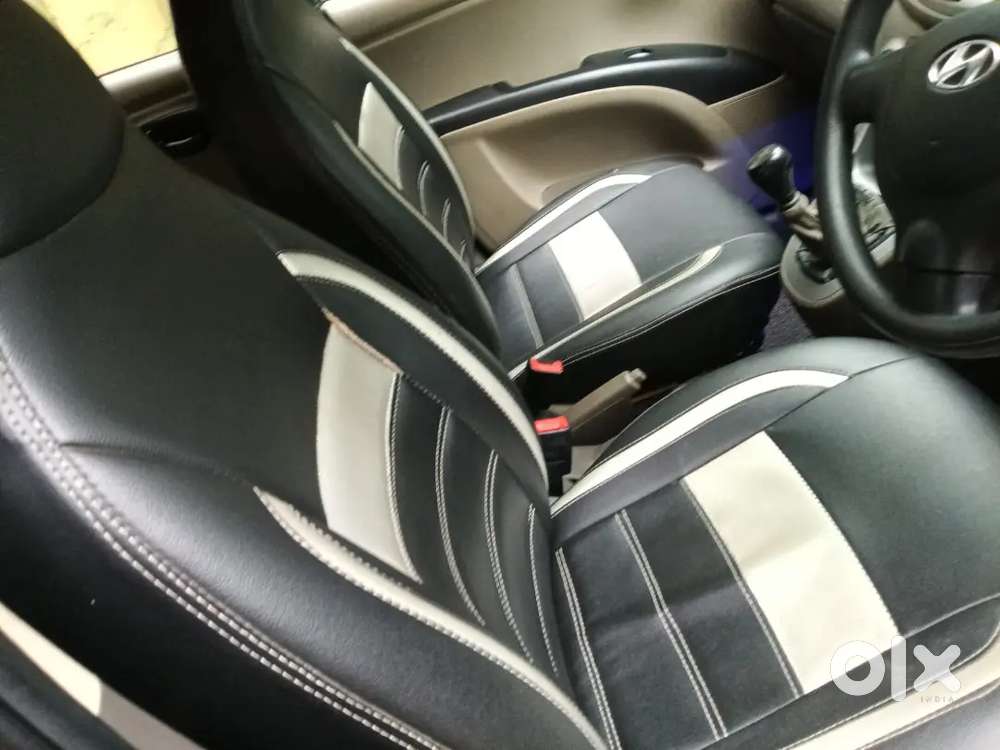 Hyundai I10 Petrol Magna 2015 Variant
