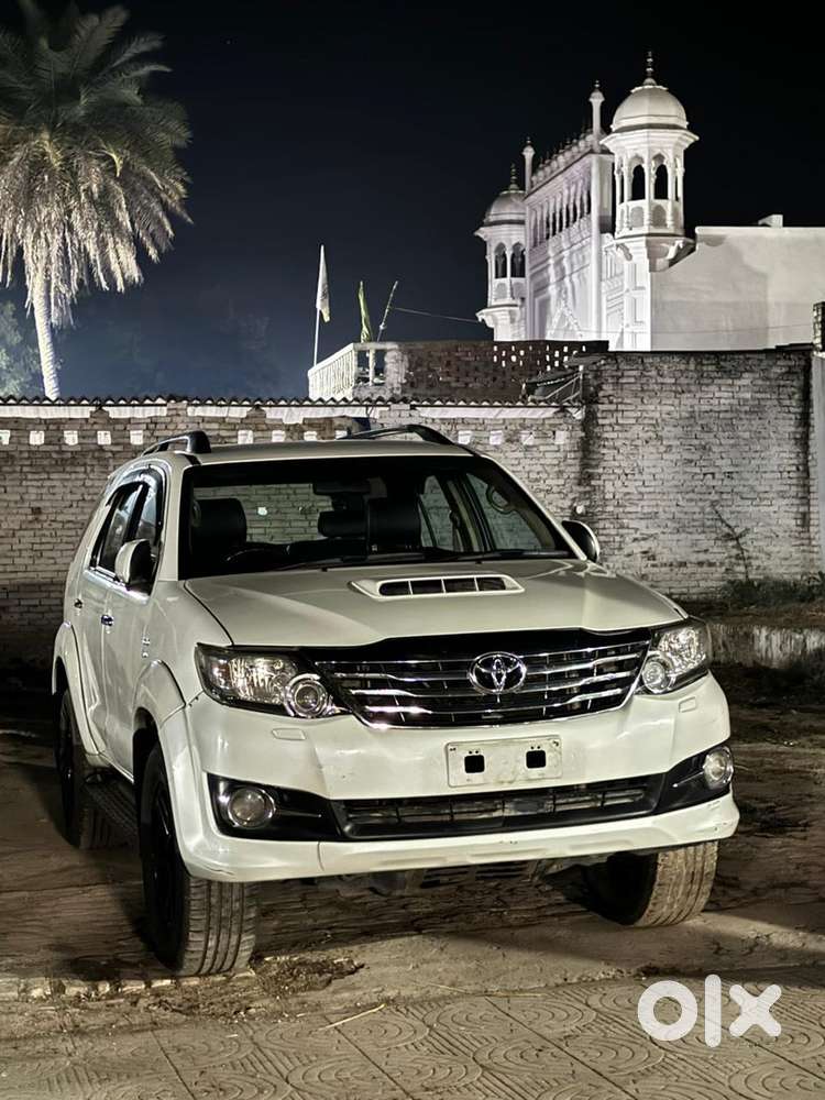 Toyota Fortuner Diesel 2015
