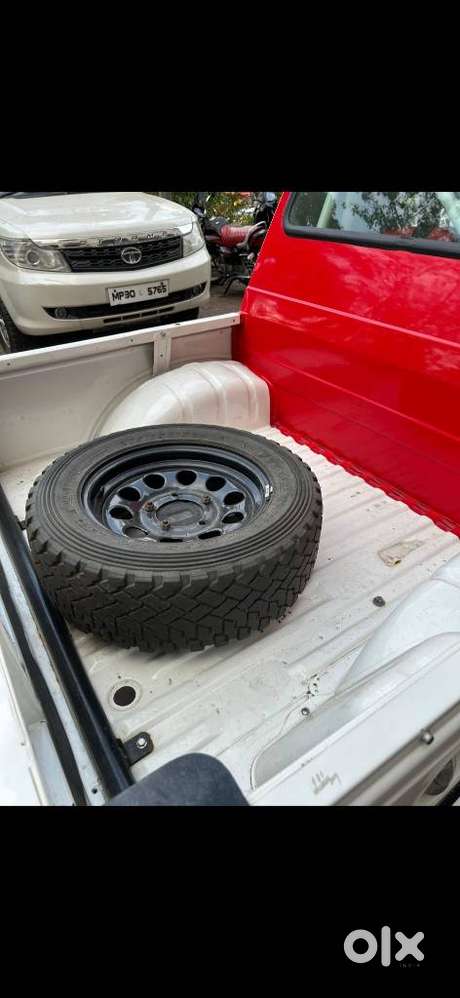 Maruti Suzuki Gypsy King Ht Bsiii, 2014, Petrol
