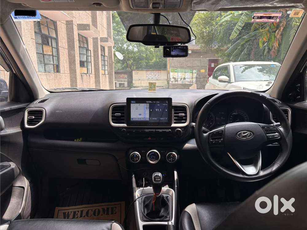 Hyundai Venue Petrol 2019