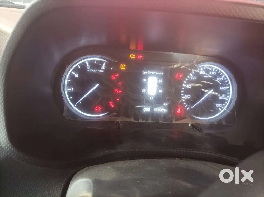 Selling My Mahindra Bolero Neo 2022 Diseal
