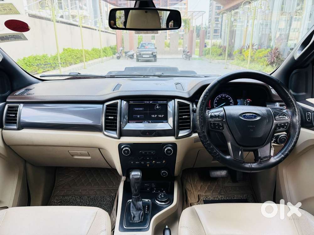 Ford Endeavour 3.2 Titanium 4x4 At, 2016, Diesel