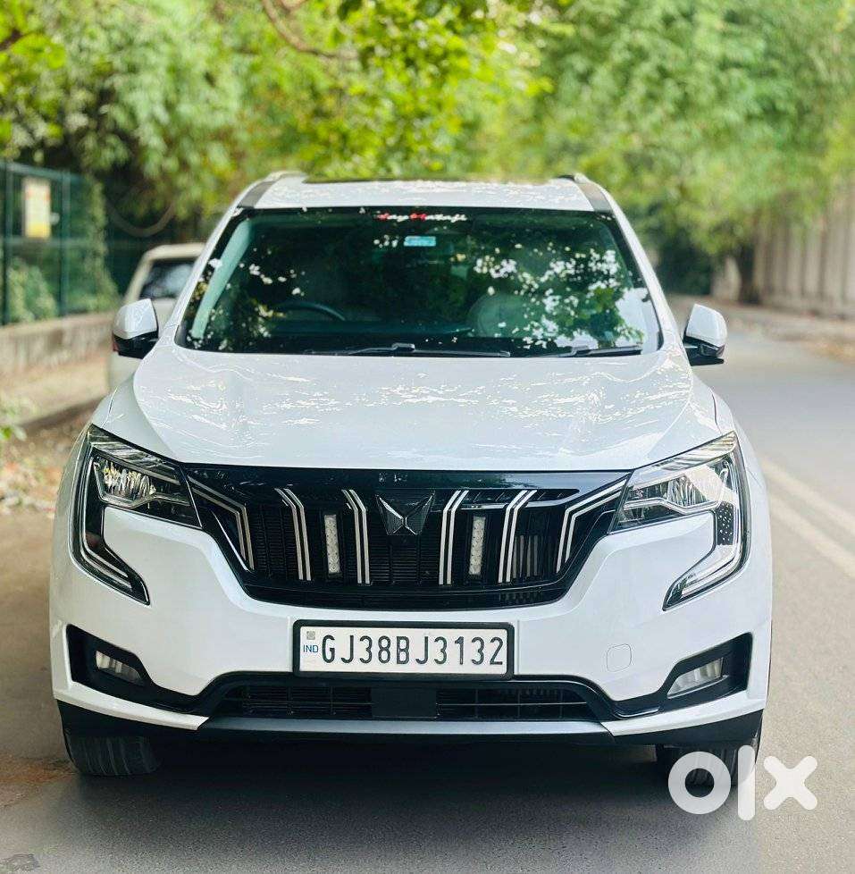 Mahindra Xuv700 2.2 Ax 7 Diesel At Luxury Pack Str, 2025, Diesel