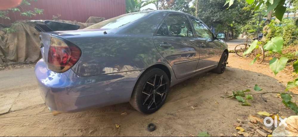 Toyota Camry 2006 Petrol Well Maintained