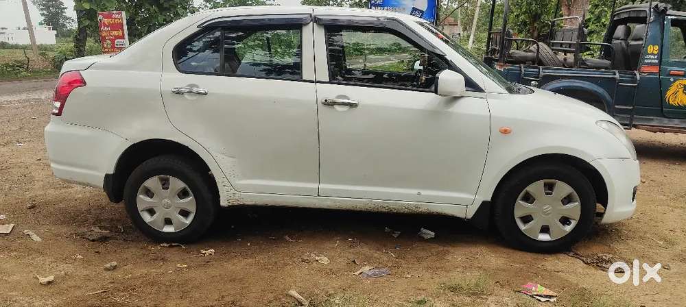 Maruti Suzuki Dzire 2017 Diesel 80000 Km Driven