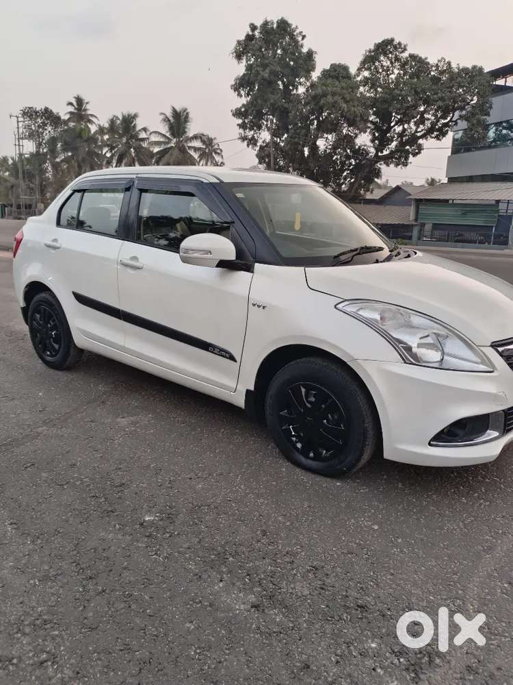 Maruti Suzuki Dzire 2012 Petrol 64000 Km Driven