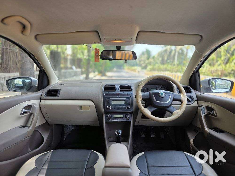 Skoda Rapid 1.5 Elegance Tdi Mt, 2012, Diesel