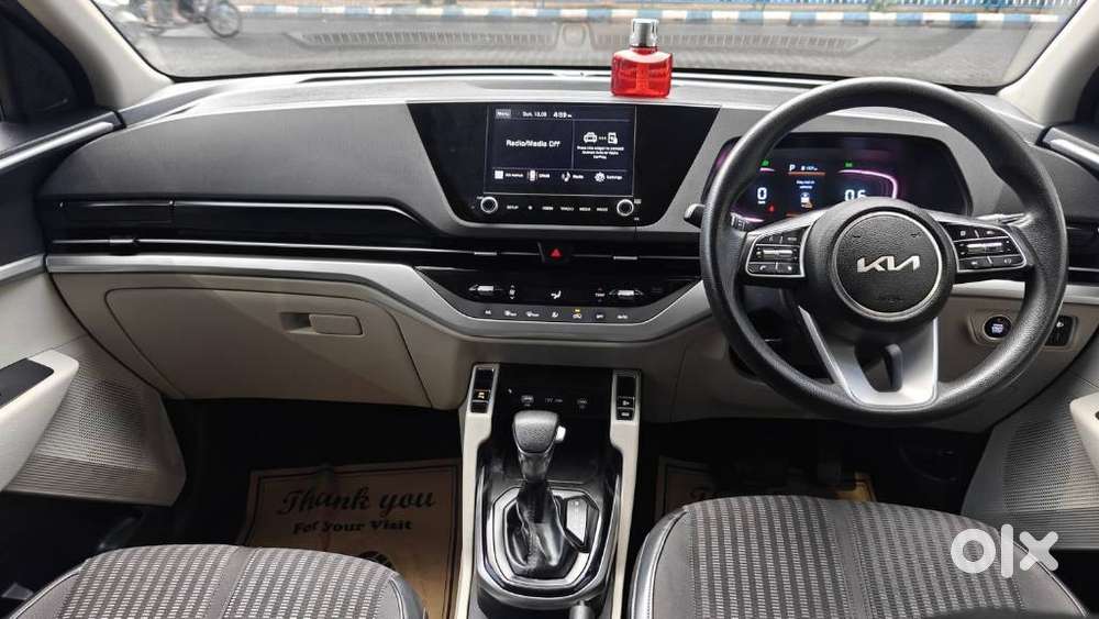 Kia Carens 1.4 Prestige Plus Turbo Dct 7 Str, 2022, Petrol