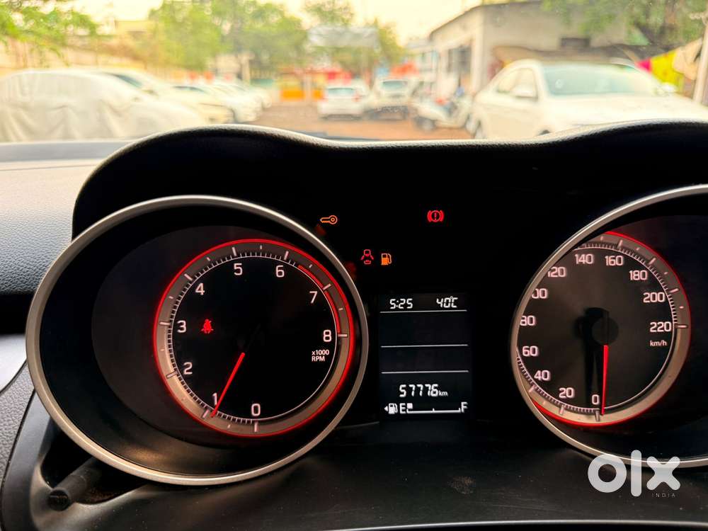 Maruti Suzuki Swift Vvt Zxi, 2024, Petrol