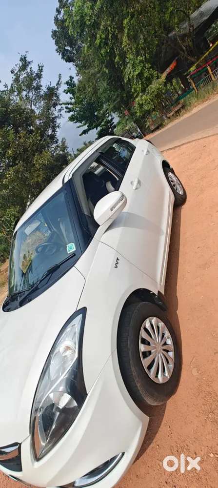 Maruti Suzuki Swift Dzire 2015 Petrol Well Maintained