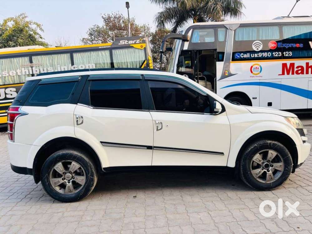 Mahindra Xuv500 2.2 W8 Sportz, 2015, Diesel