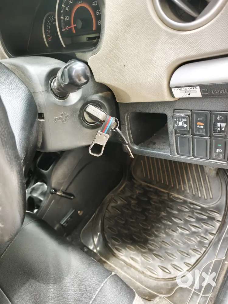 Maruti Suzuki Wagon R 1.0 2015 Petrol Well Maintained