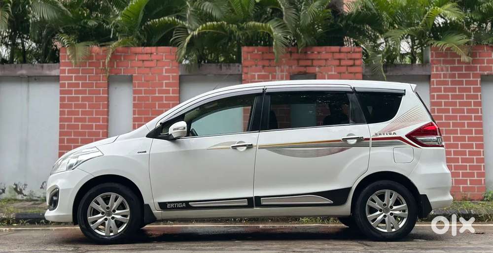 Maruti Suzuki Ertiga Shvs Zdi Plus, 2016, Diesel