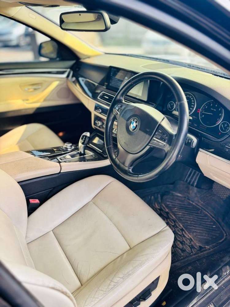 Bmw 5 Series 3.0 525i Sedan, 2011, Petrol