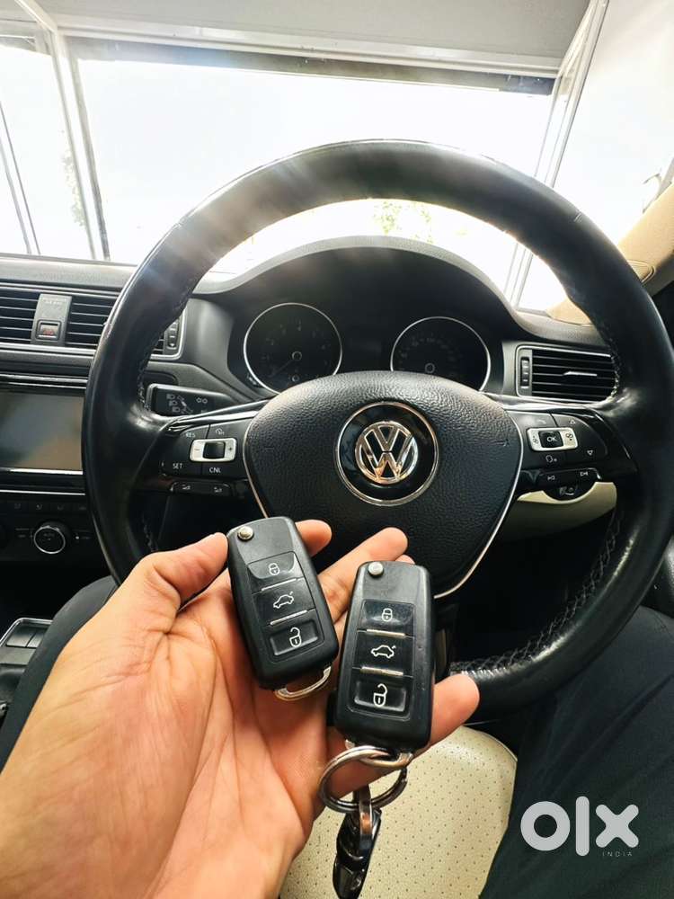 Volkswagen Jetta Petrol 2016