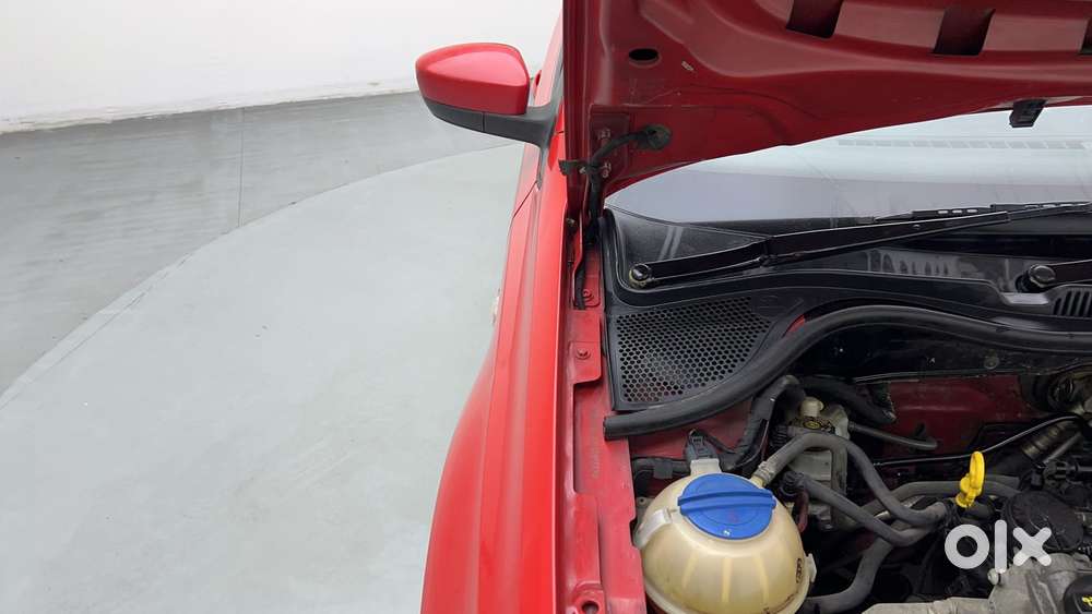 Volkswagen Polo 2009-2013 Petrol Comfortline 1.2l, 2015, Petrol