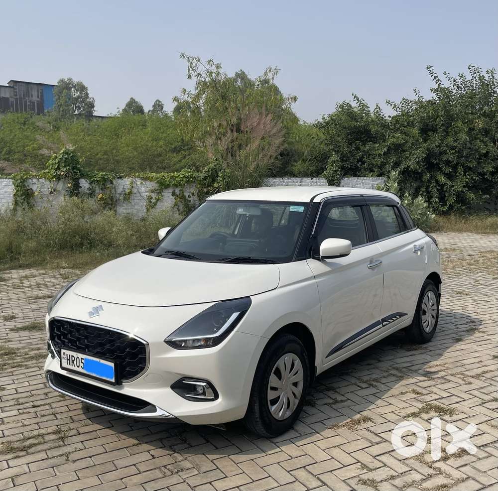 Maruti Suzuki New-gen Swift Vxi, 2025, Petrol