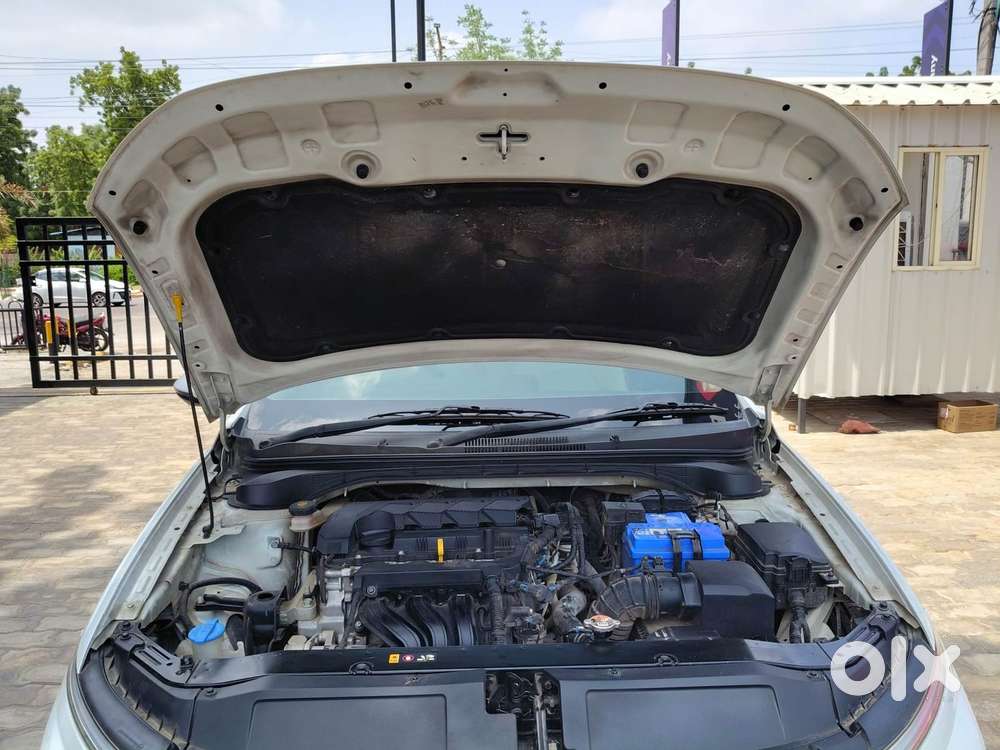 Hyundai Verna 1.5 Sx (o) Vtvt Ivt, 2023, Petrol