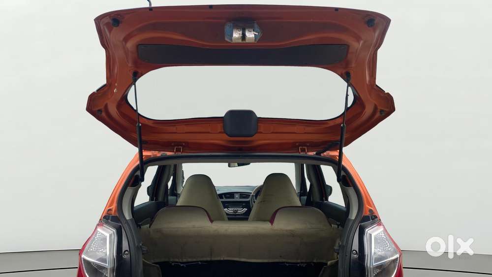 Maruti Suzuki Alto K10 Vxi, 2017, Petrol
