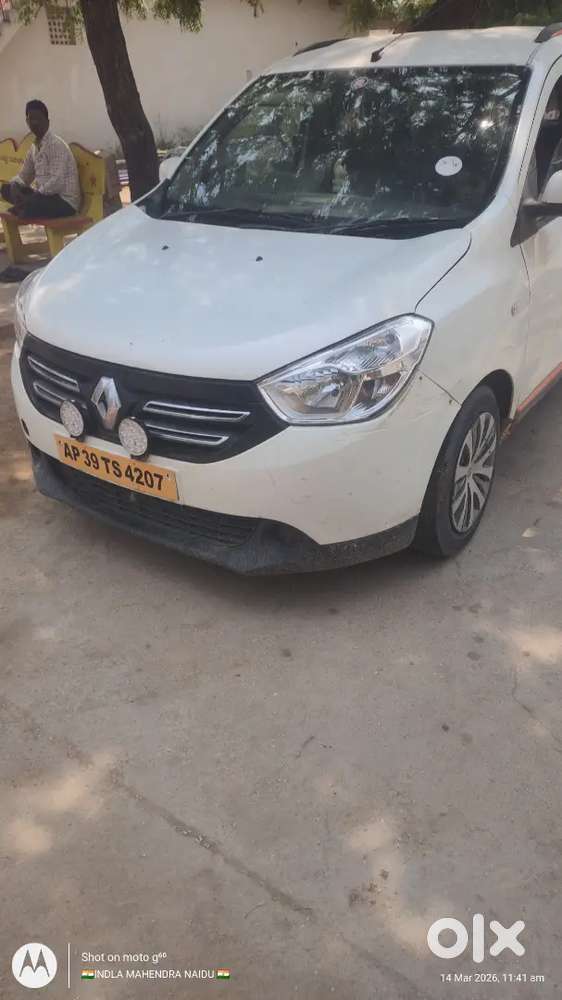 Renault Lodgy 2017 Diesel 250000 Km Driven