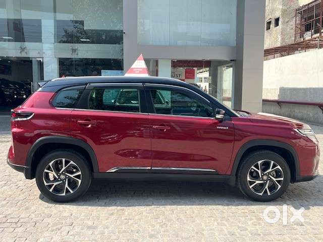 Toyota Urban Cruiser Hyryder 1.5 V Hybrid, 2022, Petrol