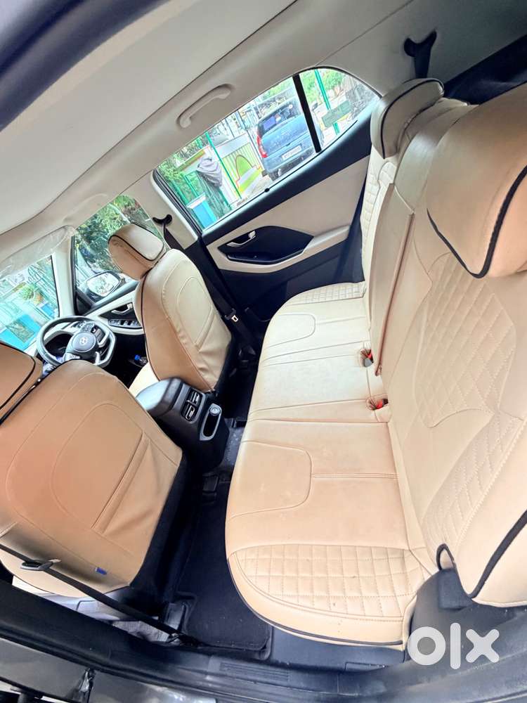 Creta Sx 2022 - Top End (fancy Number: 1212)