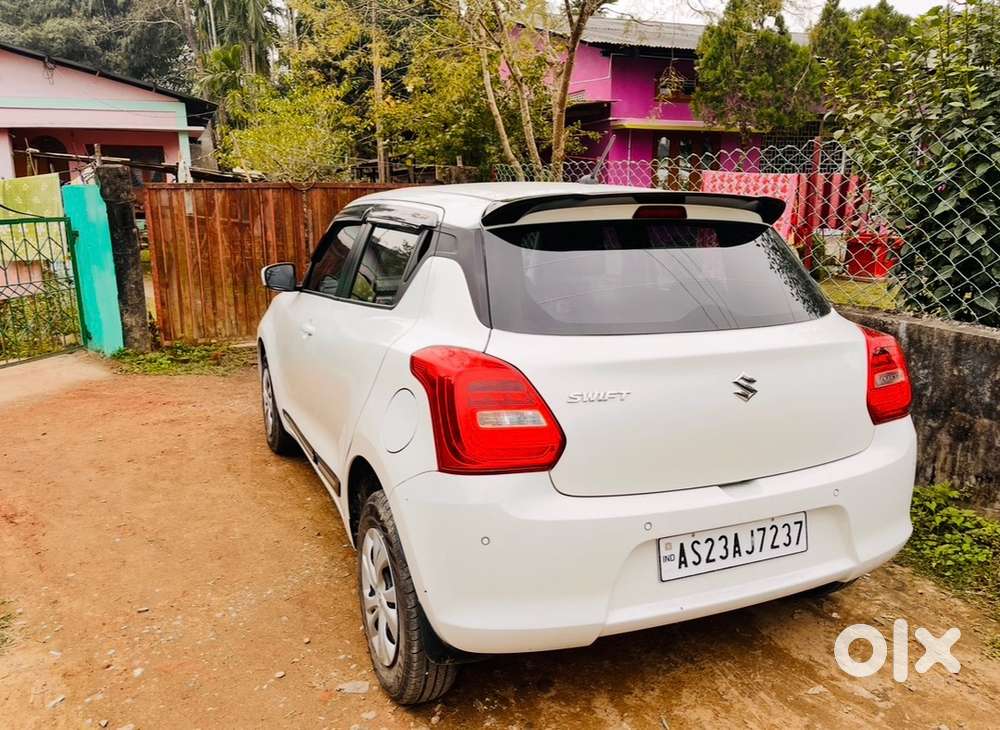 Swift Petrol Manual 2024