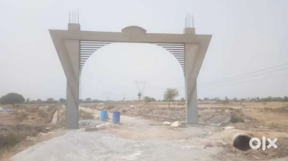 Selling plots in gated community on opp raichur university Lands