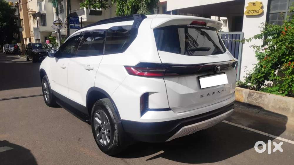 Tata Safari Pure Plus S, 2025, Diesel
