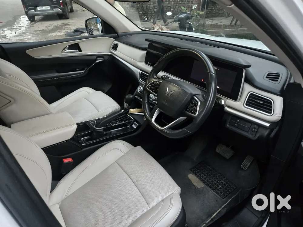 Mahindra Xuv700 Ax7 2022 Diesel