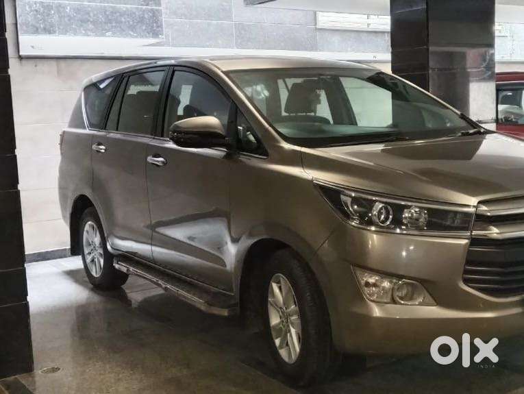 Toyota Innova Crysta 2.4 V 8 Str, 2018, Diesel