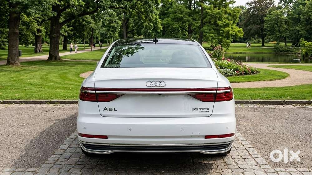 Audi A8 L, 2024, Petrol