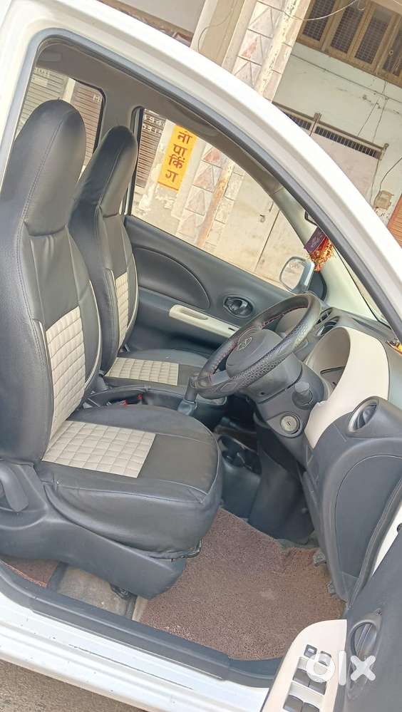 Nissan Micra Cvt Xv, 2015, Petrol