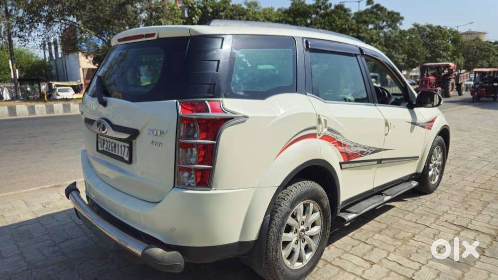 Mahindra Xuv500, 2015