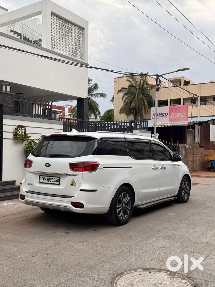 Kia Carnival Prestige, 2020, Diesel