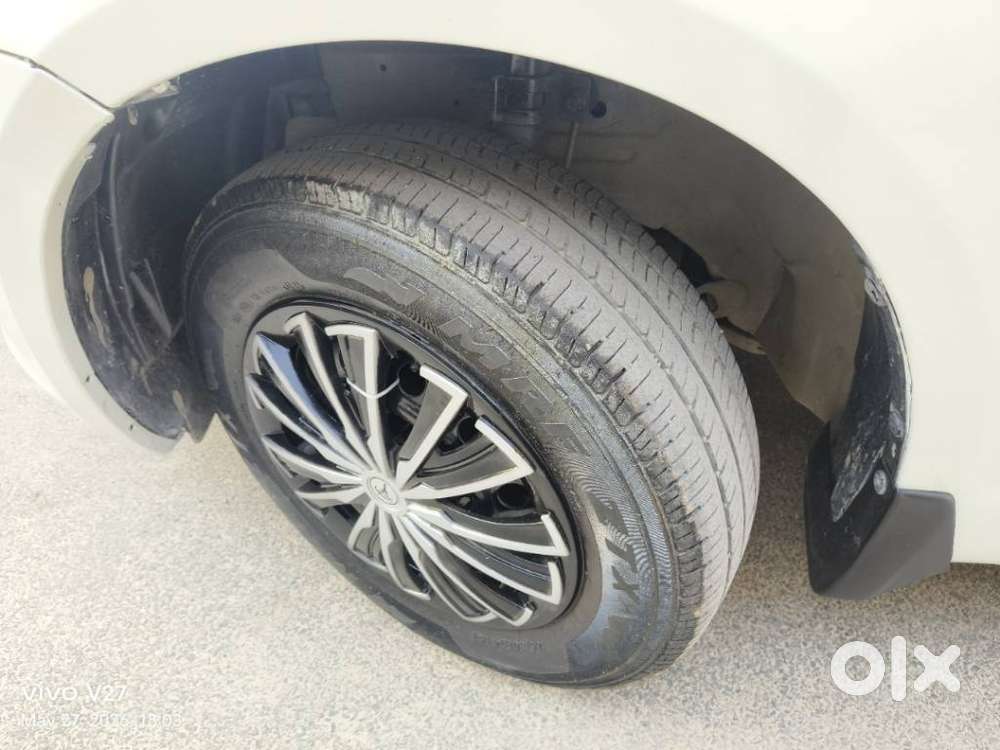 Maruti Suzuki Swift Vxi + Manual, 2014, Petrol