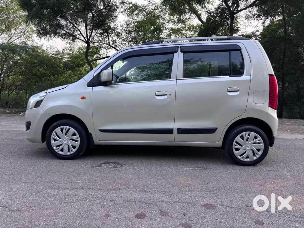 Maruti Suzuki Wagon R 1.0 Vxi, 2016, Petrol